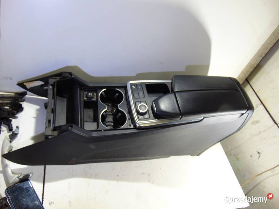 TUNEL ŚRODKOWY PODŁOKIETNIK PANEL MERCEDES ML osobowe