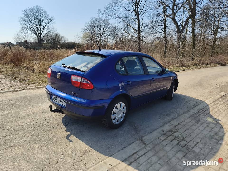 Seat Leon 14 benzyna klimatyzacja hak przebieg Bobrek
