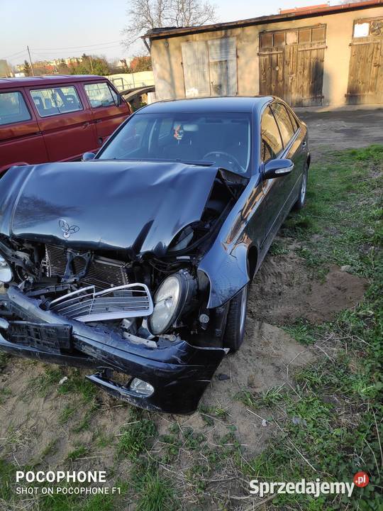 Mercedes W211 uszkodzony benzyna+LPG Wąbrzeźno