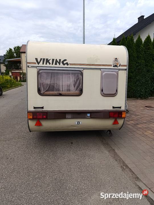 Przyczepa kempingowa Viking 4 osobowa z namiotem Wilk Wyszków