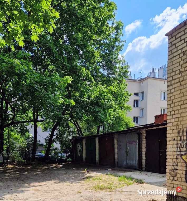 Garaż samochodowy murowany na Pradze Płd mazowieckie Warszawa