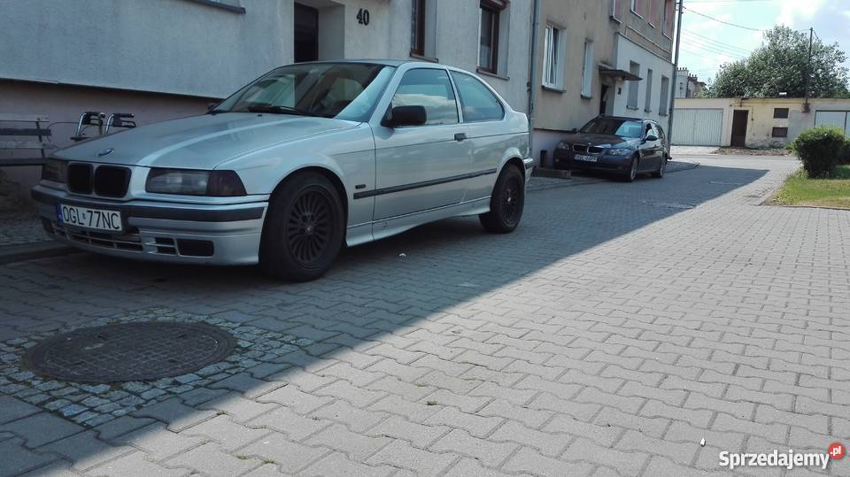 BMW e318 światła przeciwmgielne opolskie Głubczyce-Sady sprzedam