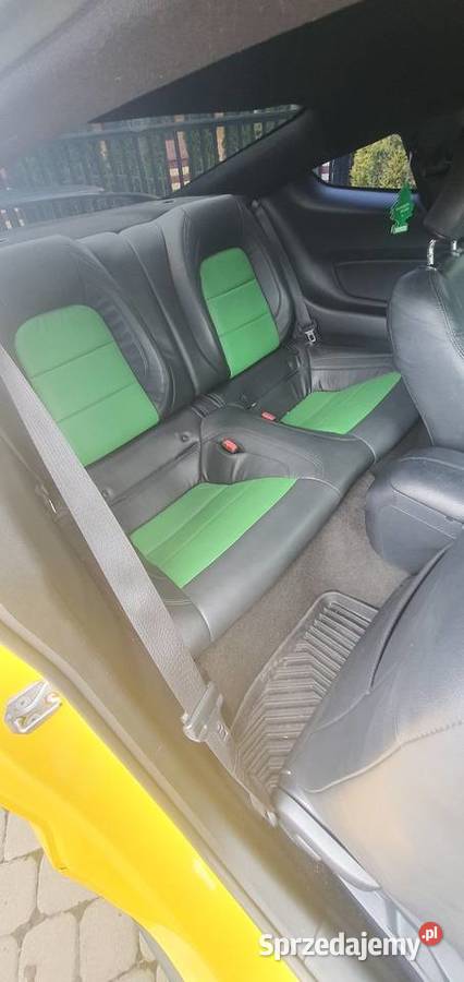 Ford Mustang 37 benzyna piękny 2015 Cisiec