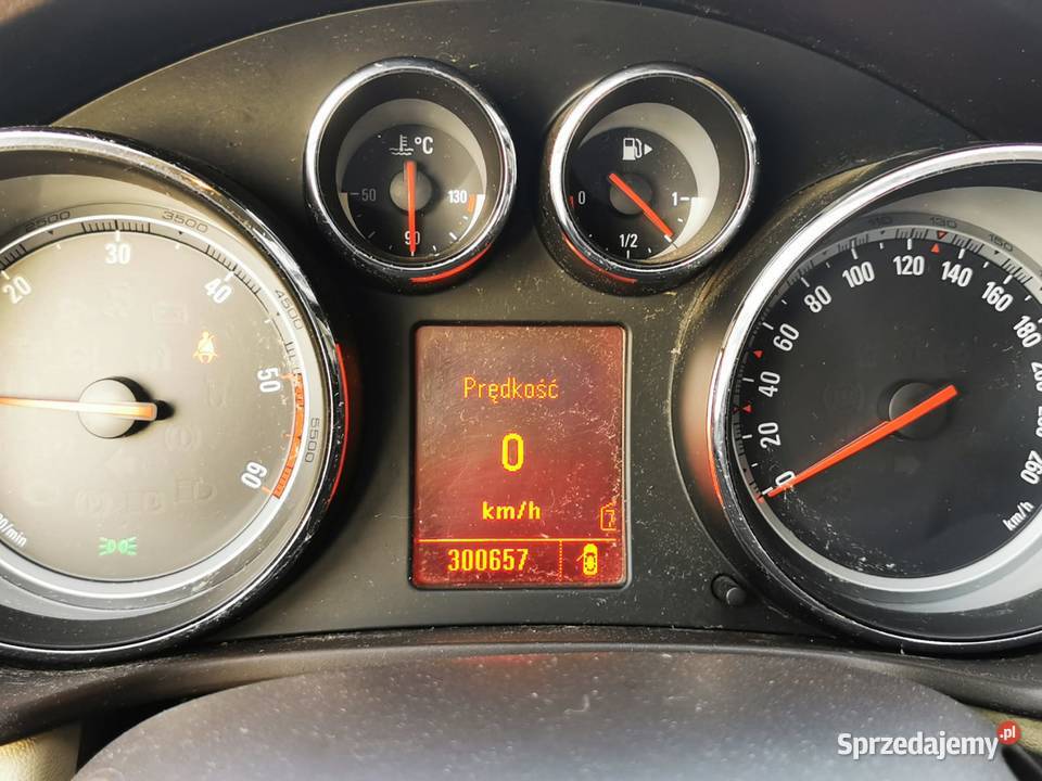 Salon Polska 20 CDTI ECOTEC 160 Manual Warszawa