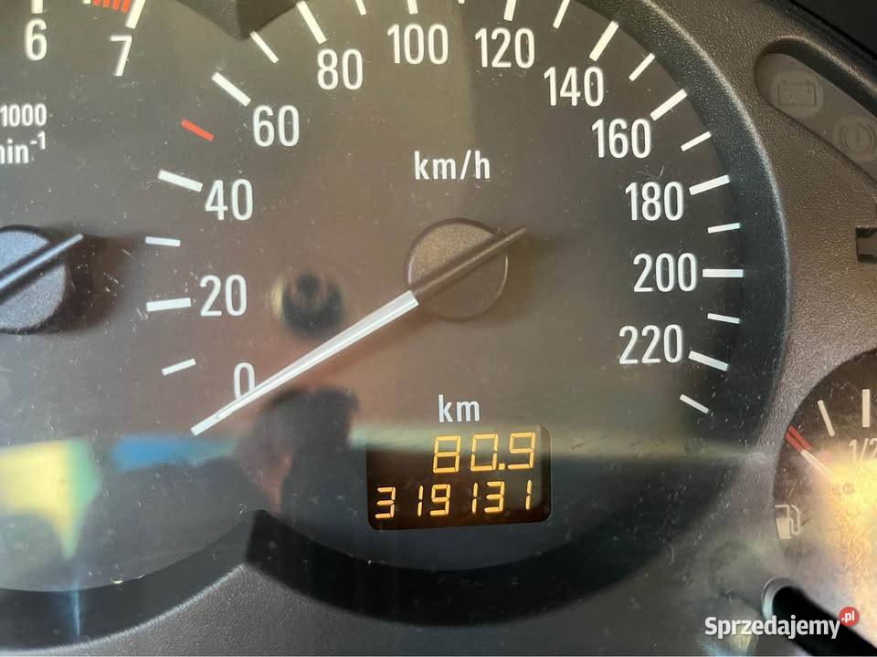 Opel corsa Rok produkcji 2002 wielkopolskie Turek sprzedam