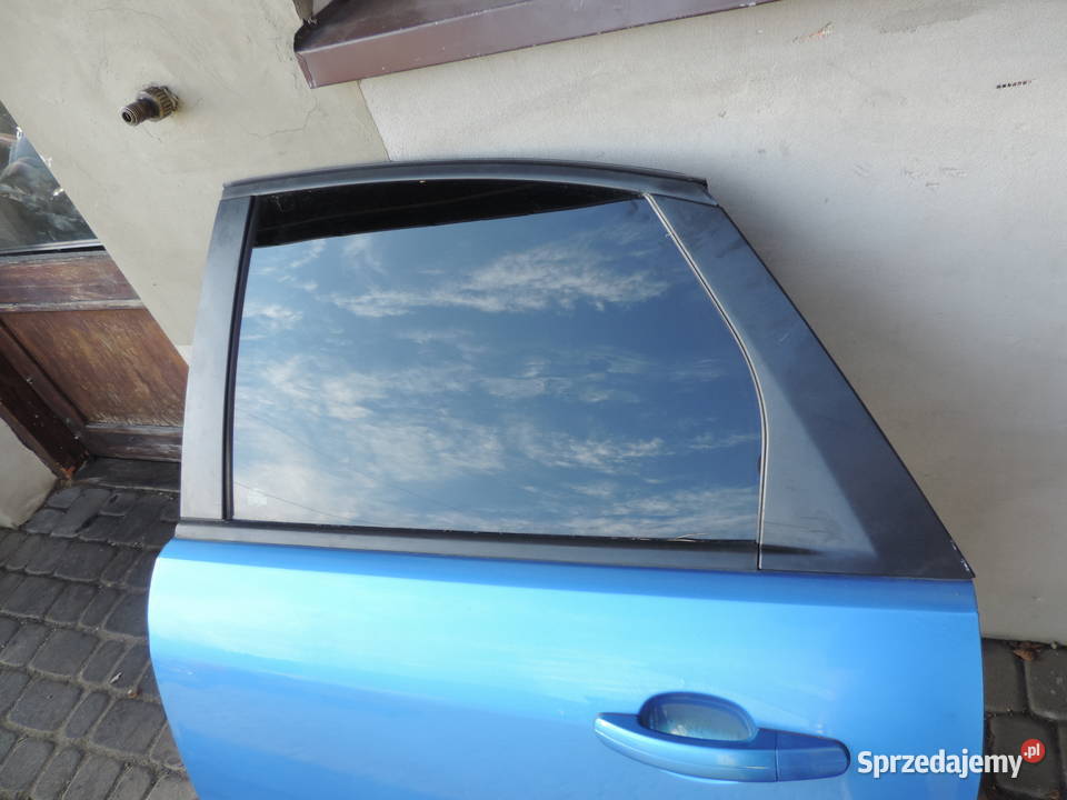 FORD FOCUS MK2 5D HB DRZWI LEWY TYŁ KOLOR G3 małopolskie Nowy Sącz