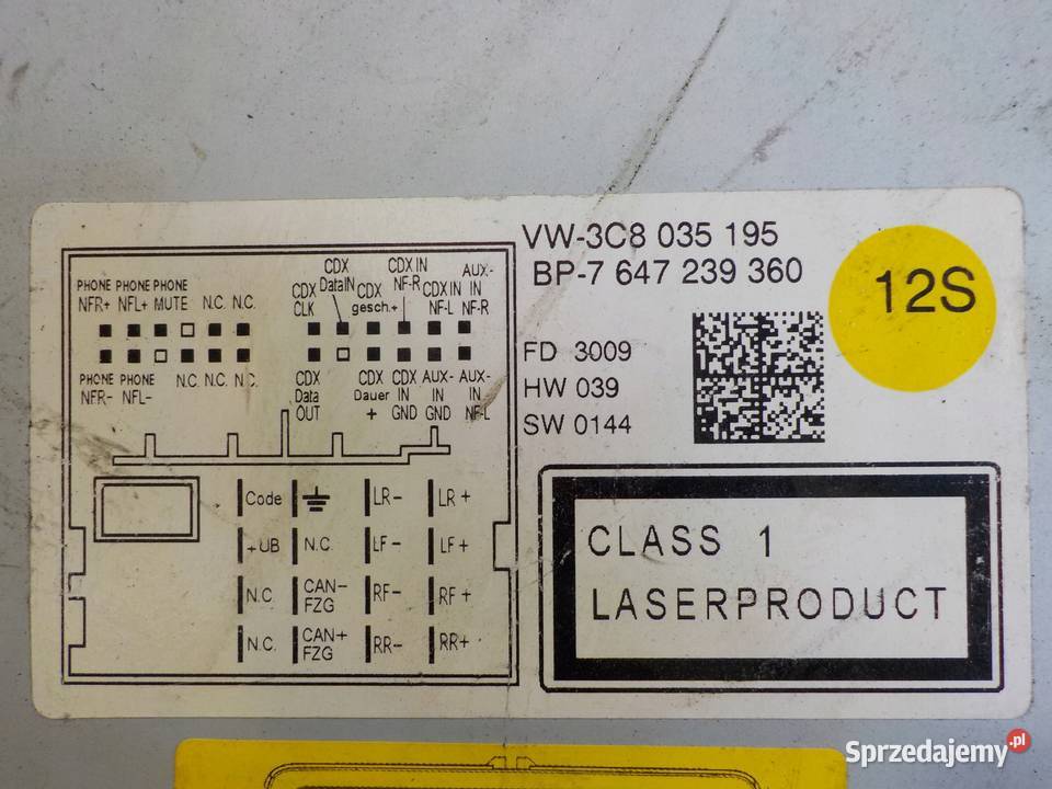 VW TOURAN I LIFT 20 TDI 09r radio CD 3C8035195 Suków