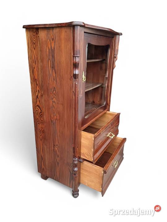 Reprezentacyjna Witryna Ludwikowska z dwoma Suchorzew