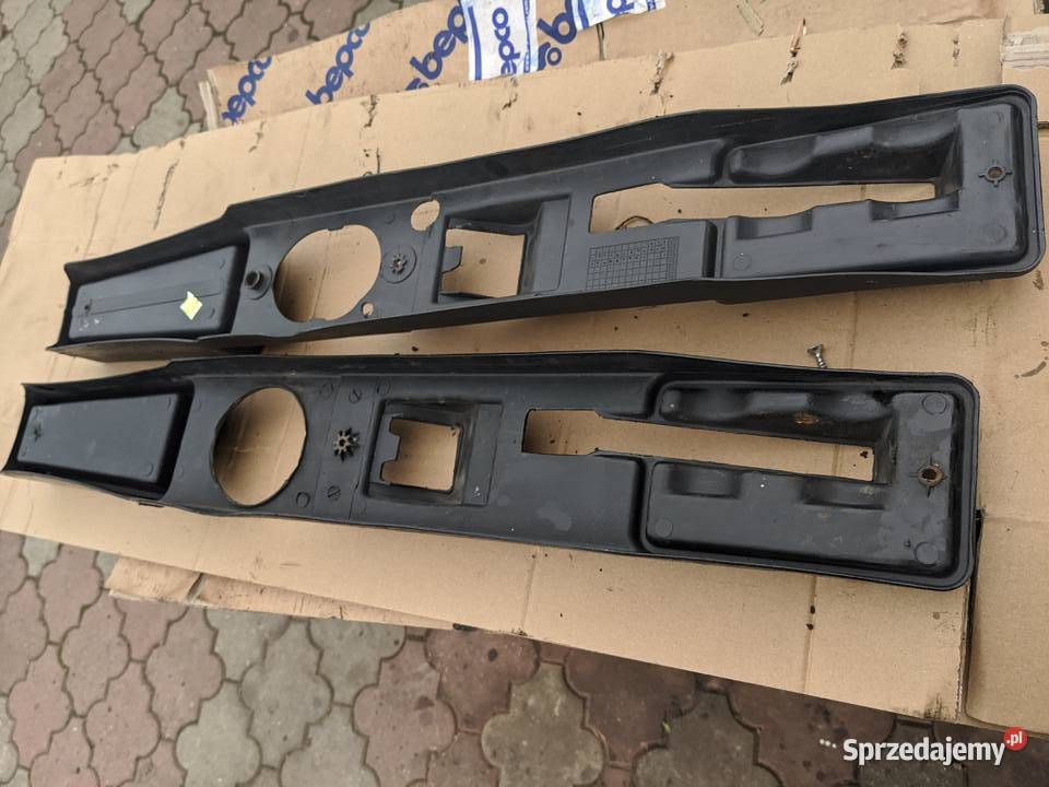 Fiat 126p panel nakladka tunel Stalowa Wola