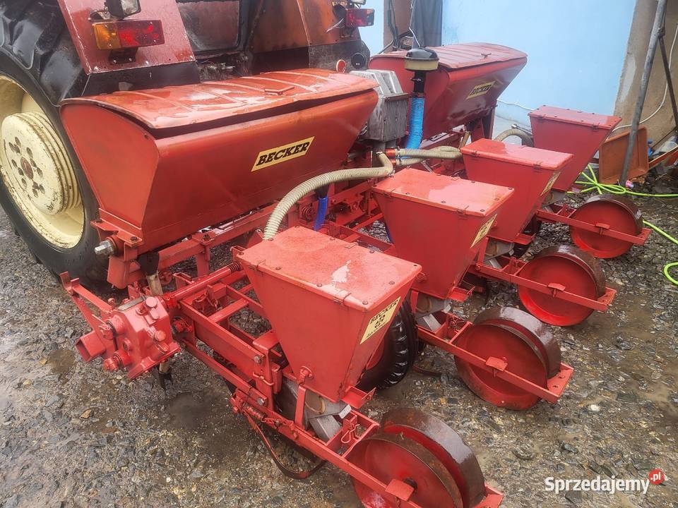 Siewnik do kukurydzy Becker Paczków