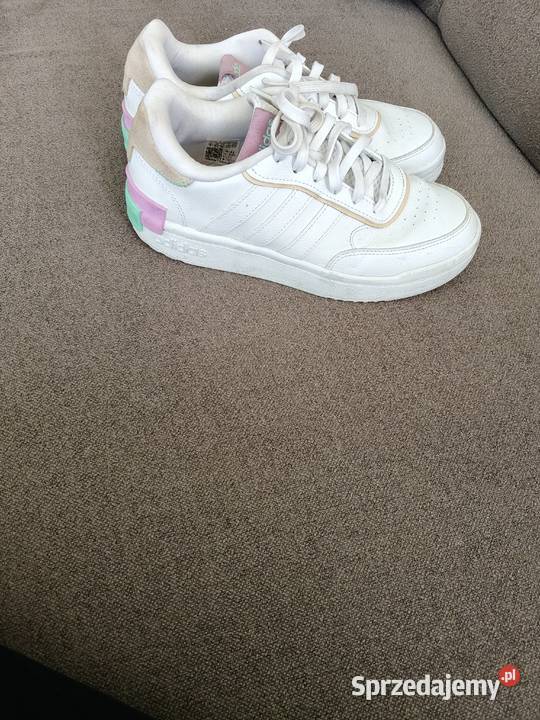 Sprzedam buty dziecięce adidas Czeluśnica