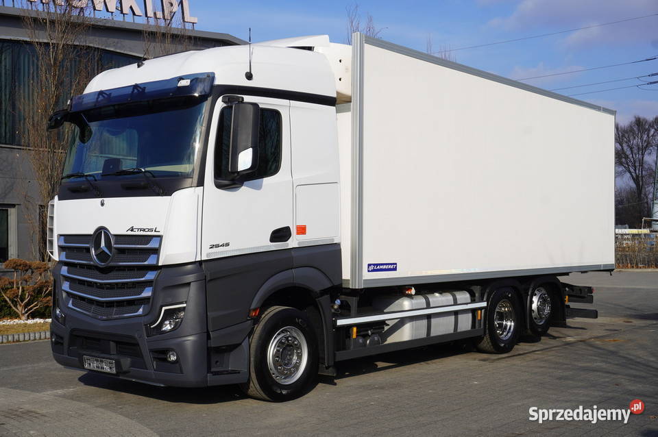 MercedesBenz Actros L 2545 NOWA Chłodnia Rok produkcji 2023 Kraków