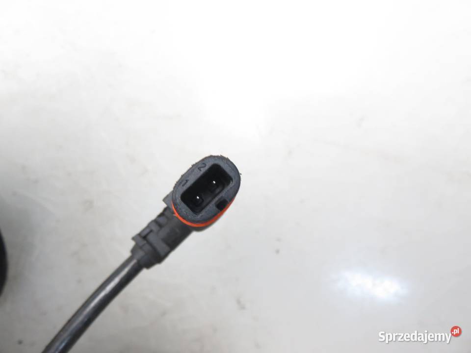 ZWROTNICA PRZEDNIA LEWA MERCEDES KLASA E C207 sprzedam