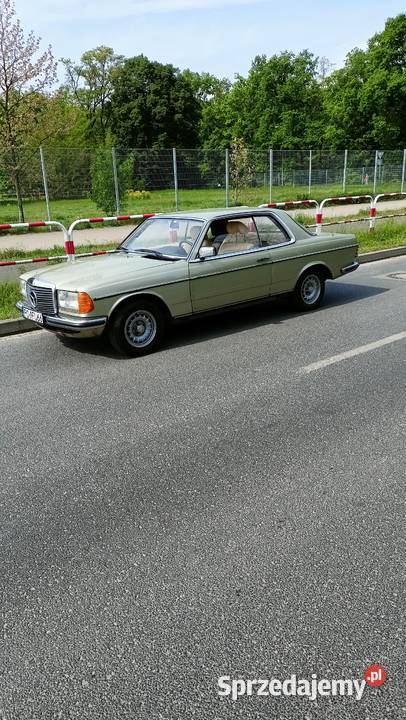 Mercedes W123 230 CE Poznań