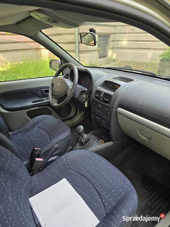 Renault clio 12 benzyna 4/5