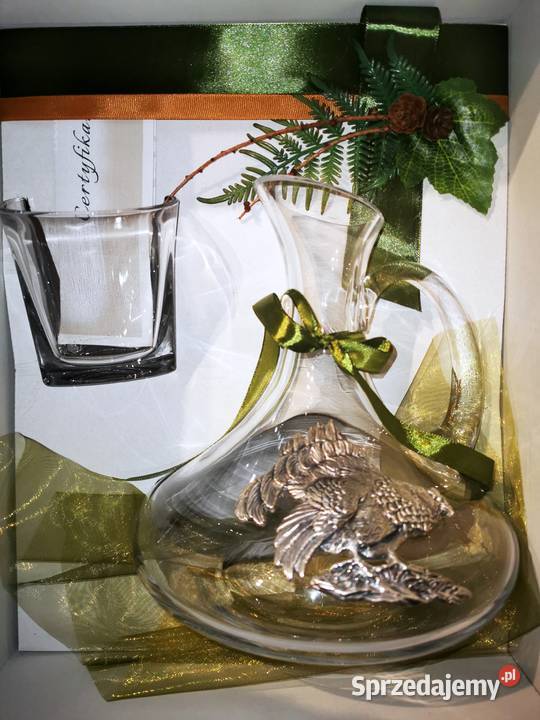 Szklana karafka dzbanek z posrebrzaną aplikacją Poznań