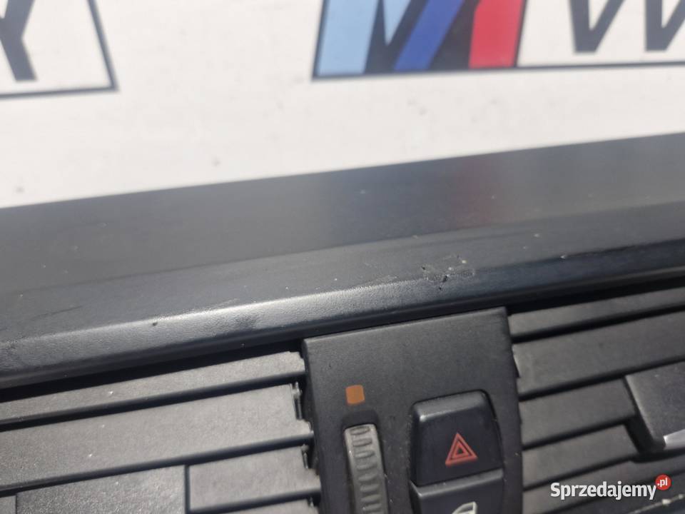 BMW X3 F25 X4 F26 KRATKA NAWIEWU ŚRODKOWA