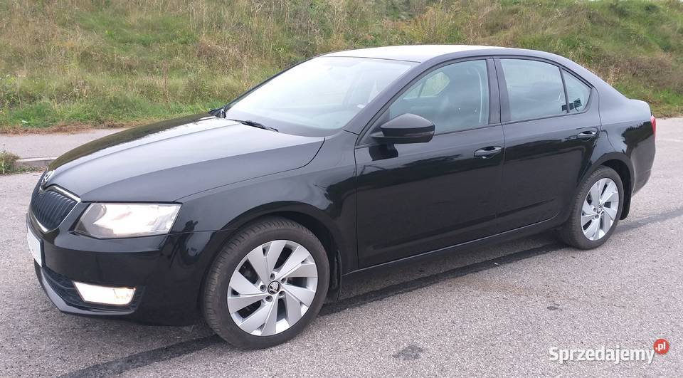 109 Skoda Octavia 12 benz 90 1415 Octavia Olsztyn