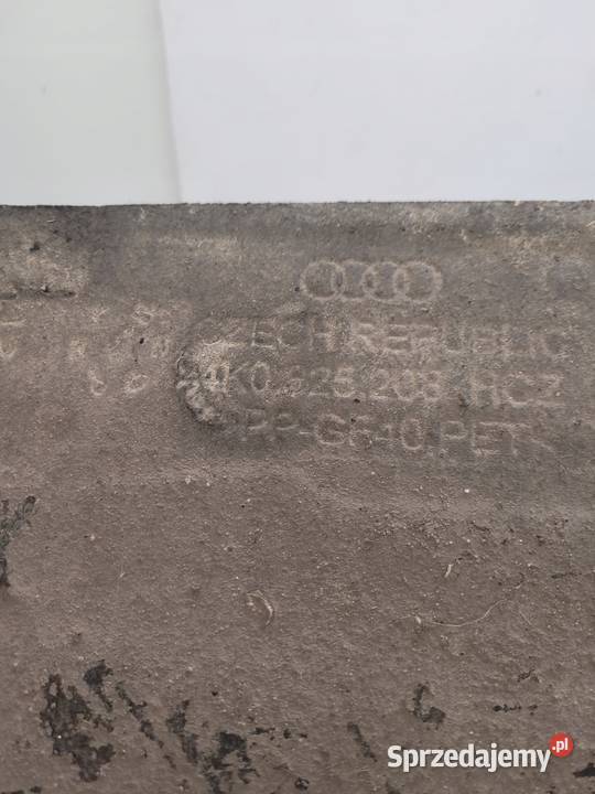 OSŁONA PŁYTA PODWOZIA PRAWA AUDI A6 C8 4K0825208 Przystajń