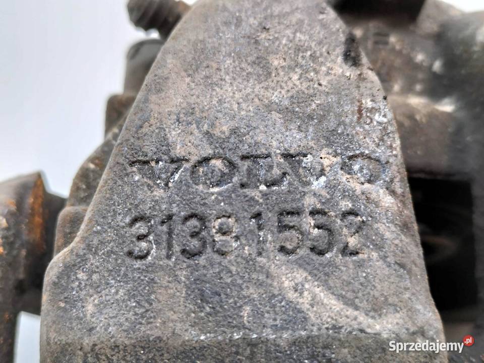 ZACISK HAMULCOWY PRAWY PRZÓD 20 D 190 31381552 Rok produkcji 2019 Części samochodowe świętokrzyskie