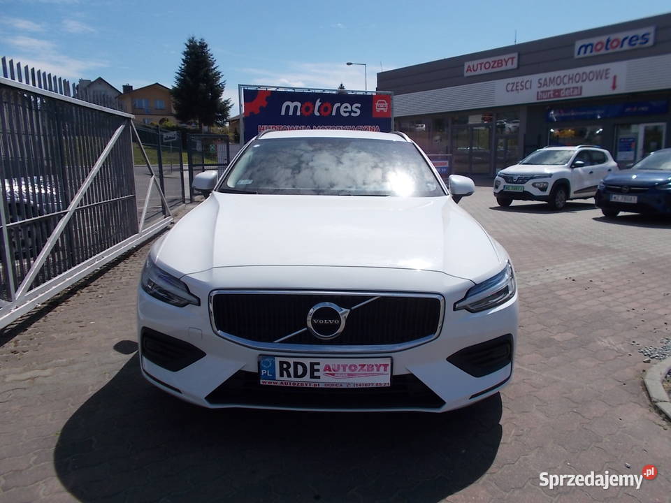 VOLVO V60 B3 20 benz hybryda Automat salon V60 Dębica