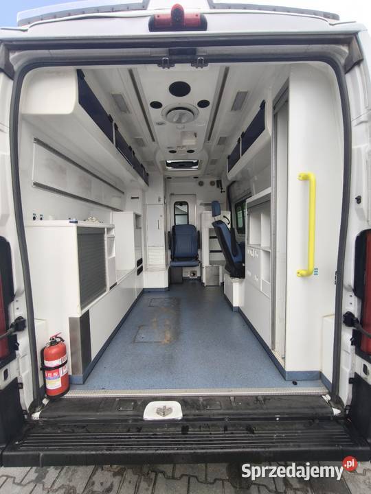 Fiat Ducato Maxi 2018 Ambulanszabudowa kamper