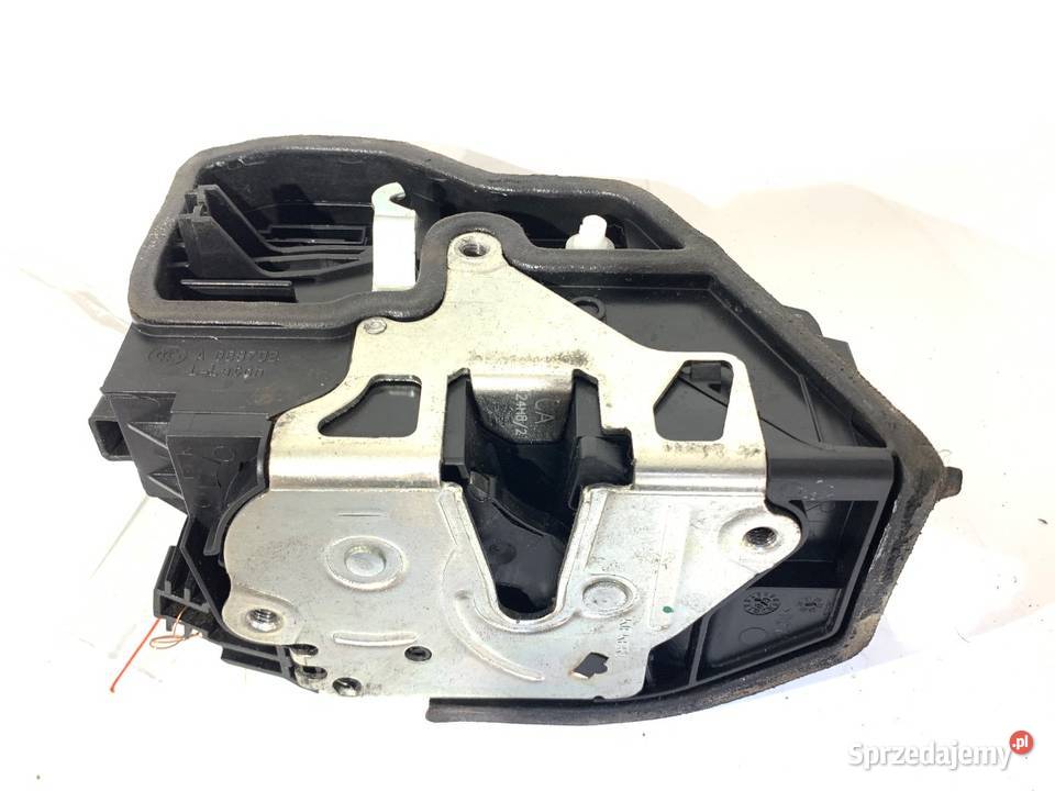 ZAMEK DRZWI PRAWY PRZÓD BMW E61 Kombi 7202146
