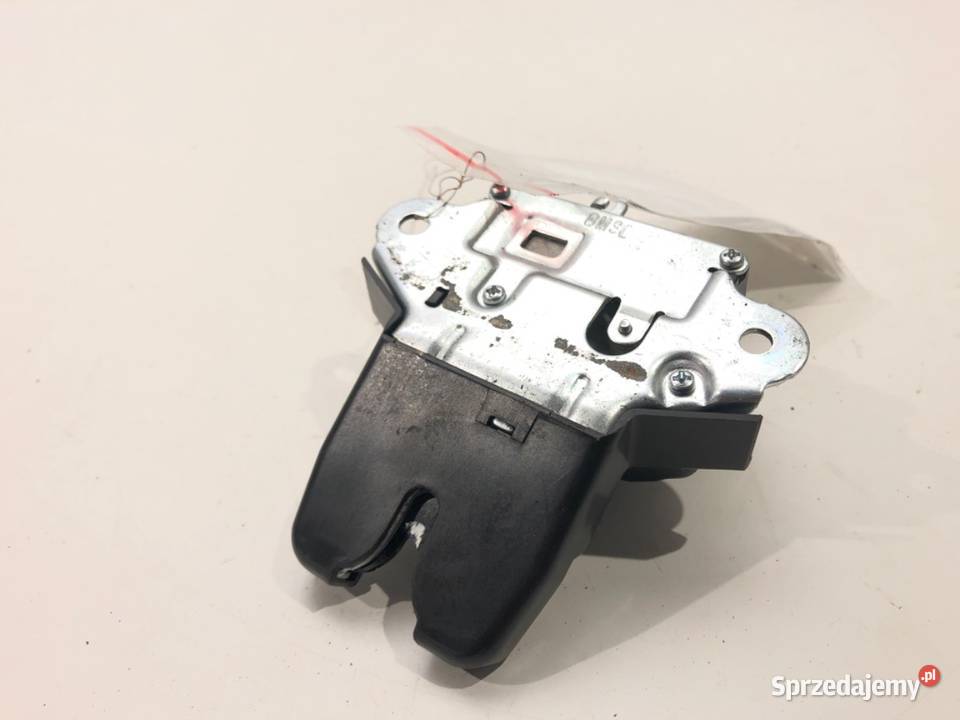 ZAMEK KLAPY TYŁ HYUNDAI ELANTRA V SedanLimuzyna