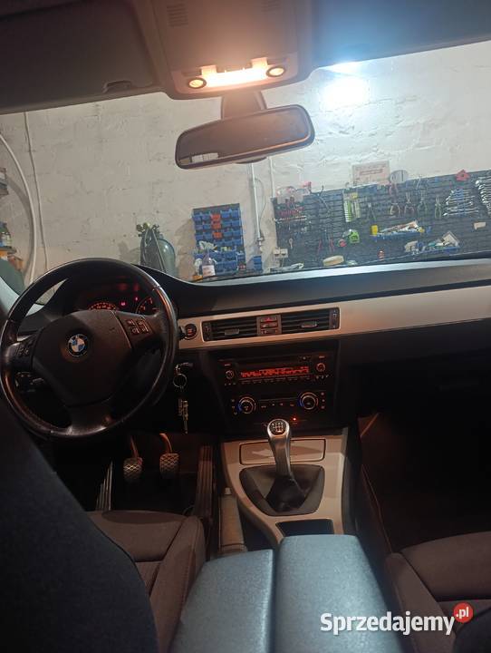 BMW E90 lift 2010 Pawłów sprzedam