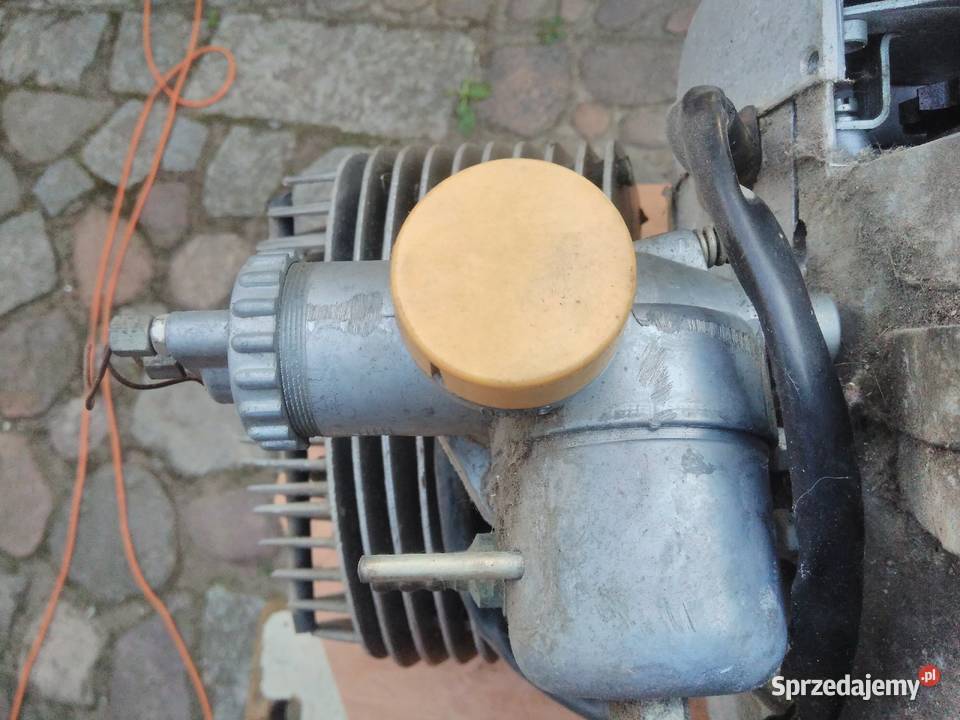 WSK 175 nowy cylinder z tłokiem ZMD Golina