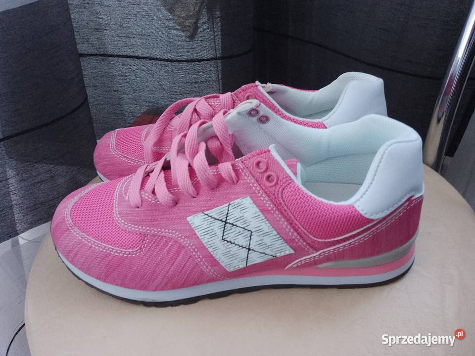 Buty sneakersy sportowe damskie Chrzanów sprzedam