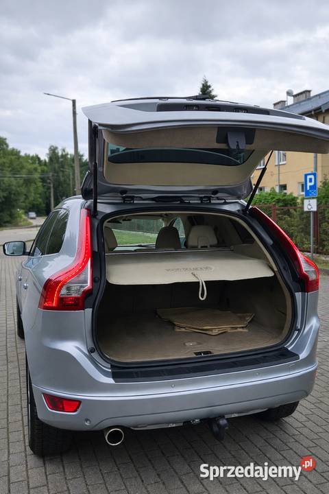 Zadbany Volvo V60 Ocean Race Automat Panorama mazowieckie Pomiechówek