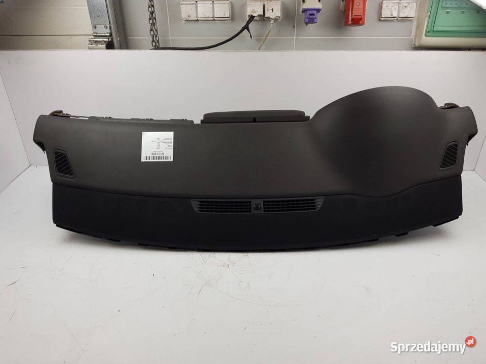 DESKA KOKPIT CZARNA AUDI A8 D3 kujawsko-pomorskie Lipno sprzedam