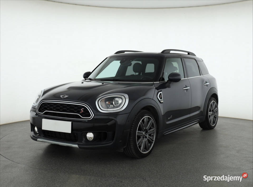 MINI Countryman Cooper S ALL4 kamera cofania