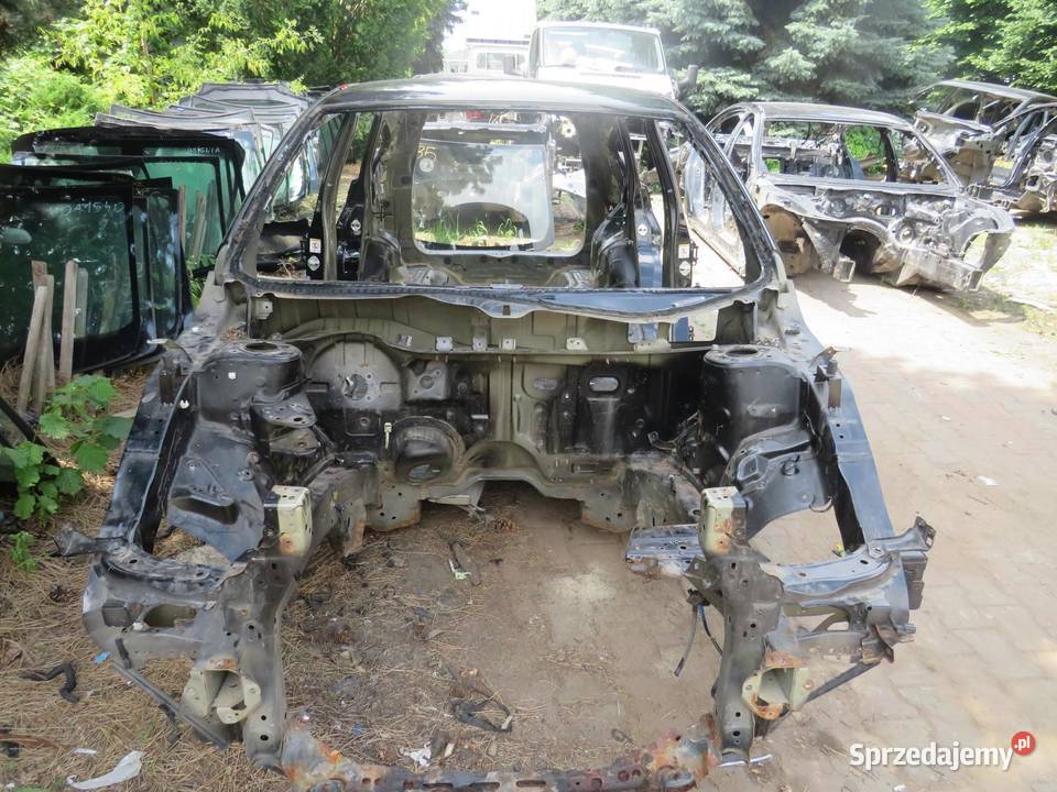 ĆWIARTKA PODŁUŻNICA PRAWY PRZÓD NH731P CRV IV