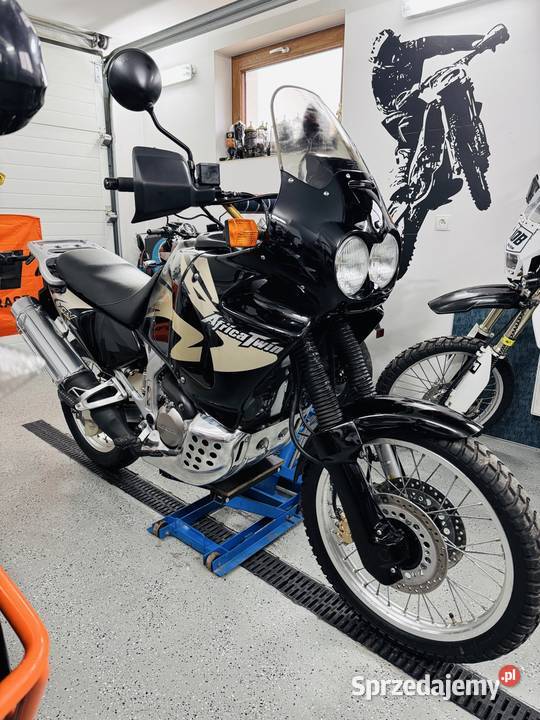 Honda Africa Twin 750 XRV Kobielice