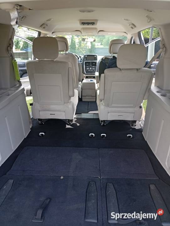 Dodge grand caravan 2012 36 Benzynagaz Rok produkcji 2012 Białystok