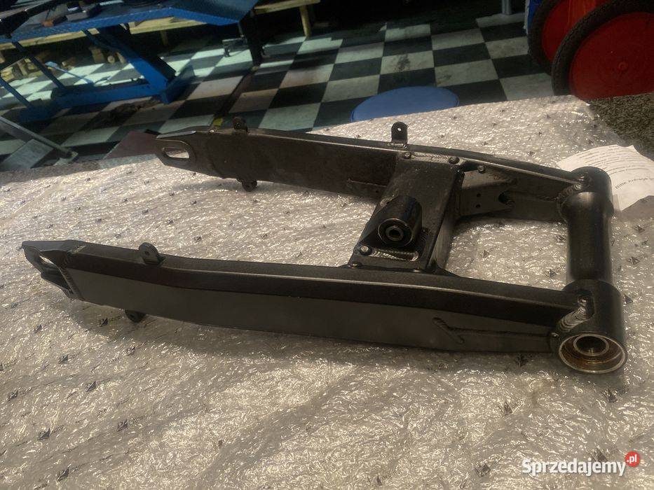 Kawasaki Z900 Wahacz Tył N258