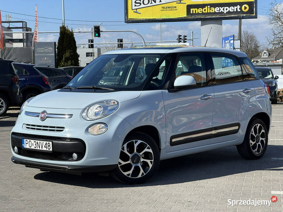 Fiat 500L FILMLoungePanoramaBezwypadkowyRoczna światła przeciwmgielne Suchy Las