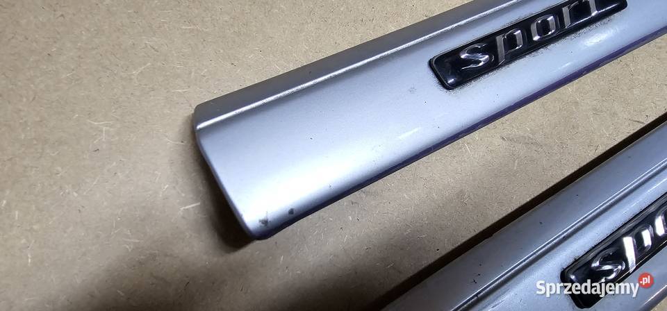 Listwa błotnika sport mercedes w202