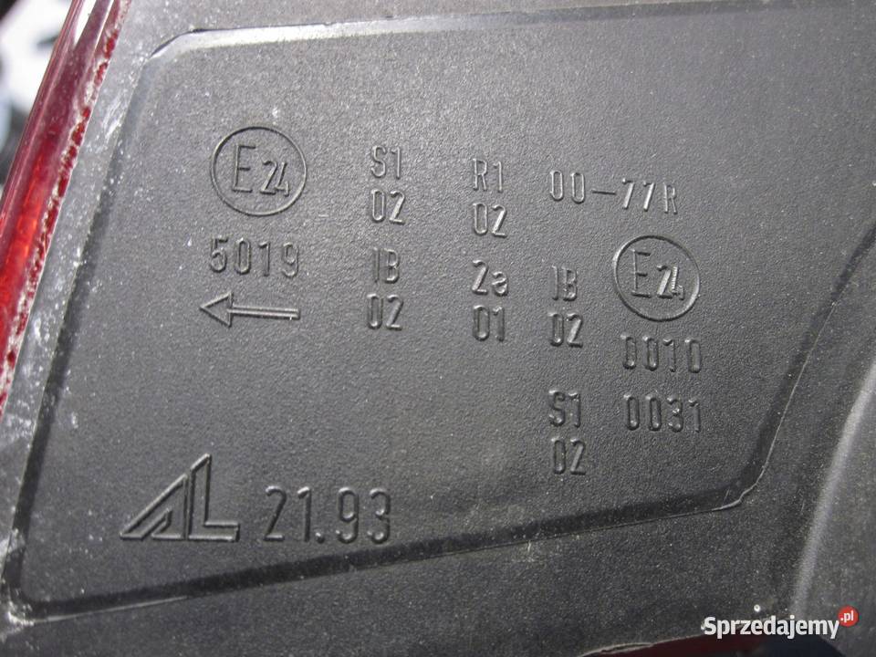 AUDI A3 SPORTBACK I 8PA 09r lampa lewa tył Kielce