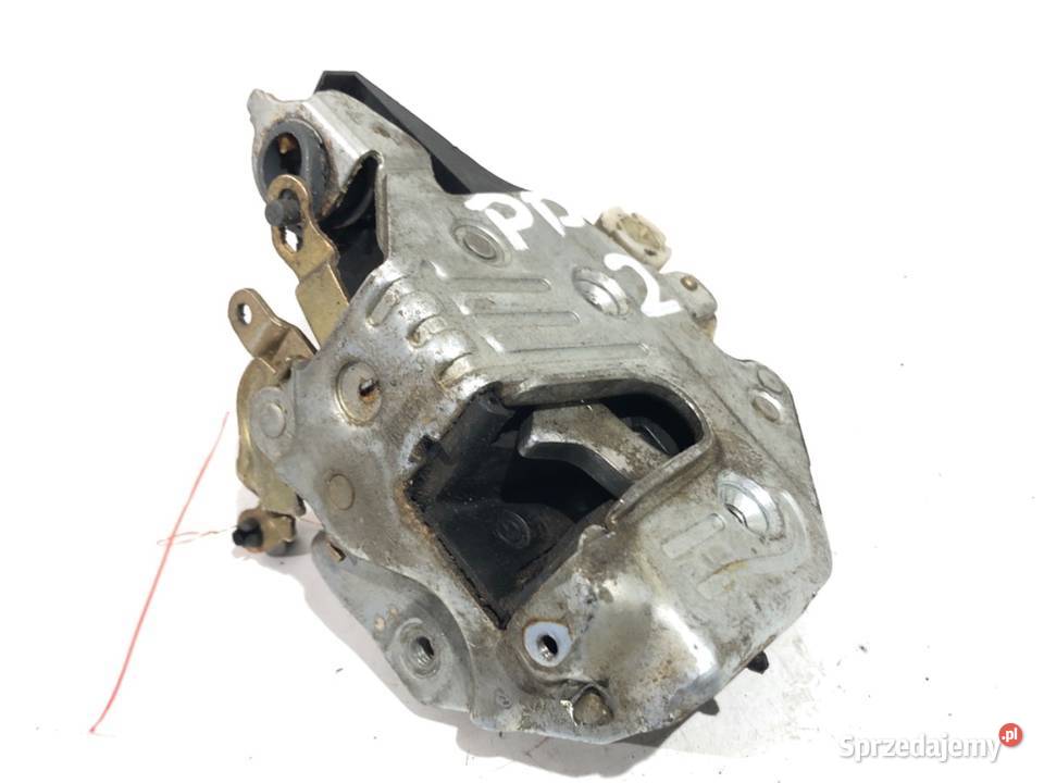 ZAMEK DRZWI PRAWY PRZÓD MERCEDES W124 Hatchback osobowe Karoseria