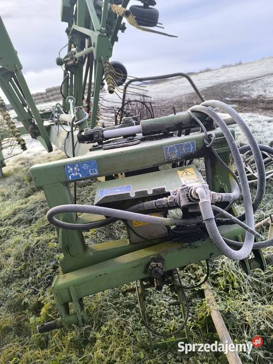 Sprzedam Zgrabiarkę Krone nieuszkodzony Burszewo