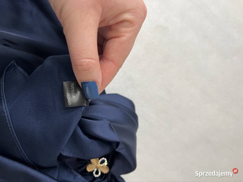 Apaszka granatowa 100 jedwab silk klasyczna Niebieszczany