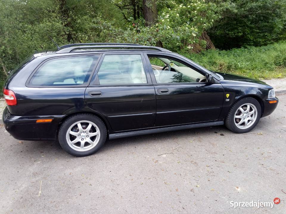Sprzedam Volvo V40 Kombi Niemcza sprzedam