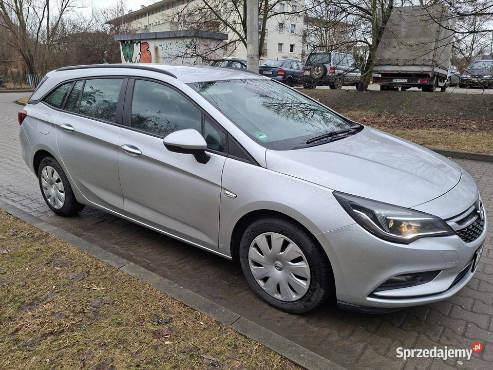 OPEL ASTRA K 2018r 16 tdci długie opłaty dolnośląskie Wrocław