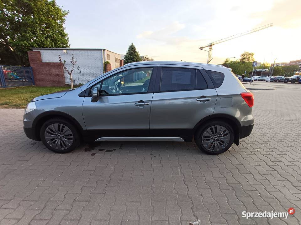 Suzuki SX4 SCross benzyna Warszawa sprzedam