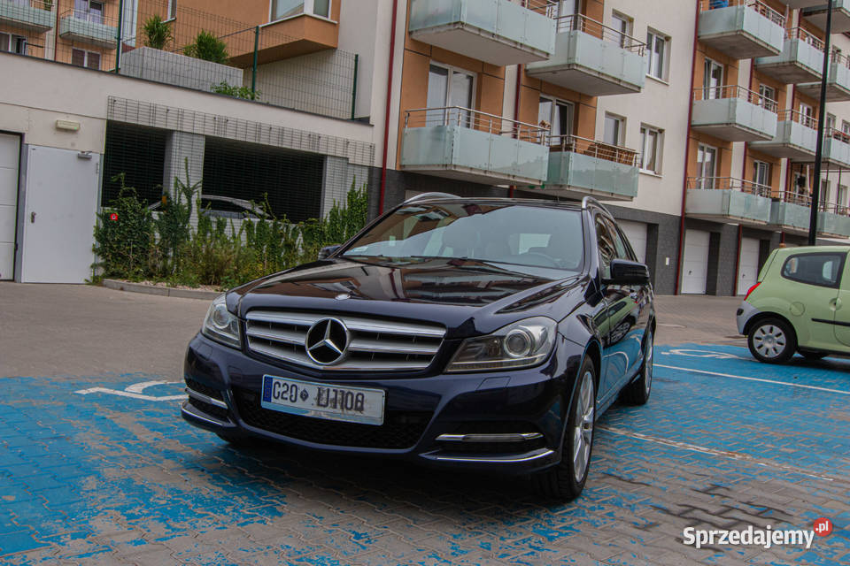 MercedesBenz Klasa C 180 T CDI Avantgarde Rok produkcji 2015 Olsztyn