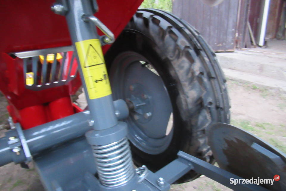 sadzarka UNIA KORA 2 sprzedam