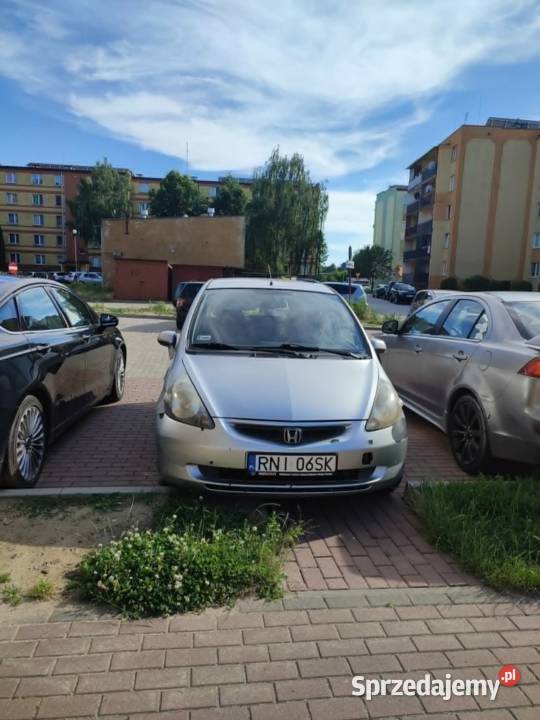 Honda Jazz 2004 Rok produkcji 2004 podkarpackie Nisko